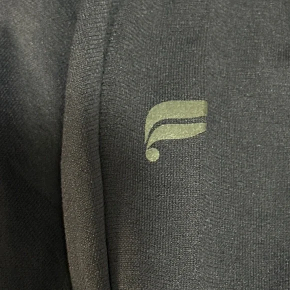 Fabletics Dark Blue Long Sleeve 1/4 Zip NWT Size XL - Picture 6 of 7